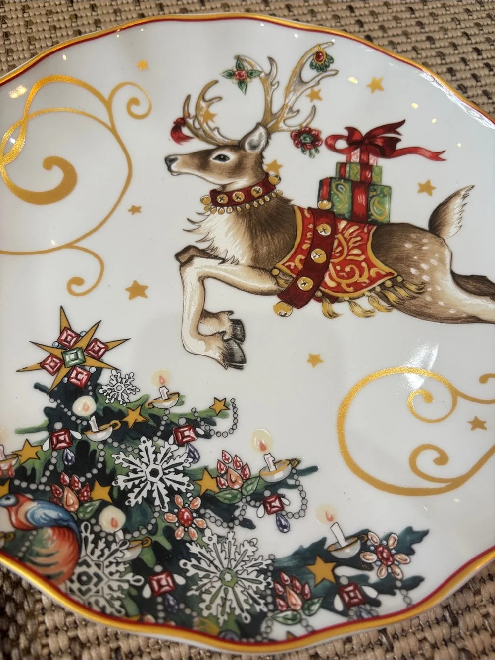 Williams Sonoma Holiday Reindeer Dinner Plate